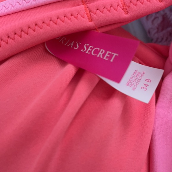 Bundle of 2 Women’s Small Bikini Tops - Picture 2 of 3